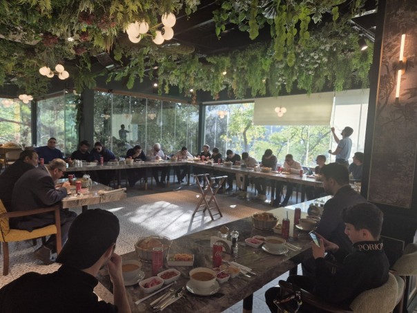 {"en":"G\u00f6rm\u0259 \u00fczr\u0259 \u0259lilliyi olan t\u0259l\u0259b\u0259l\u0259rl\u0259 g\u00f6r\u00fc\u015f ke\u00e7irilib","az":"G\u00f6rm\u0259 \u00fczr\u0259 \u0259lilliyi olan t\u0259l\u0259b\u0259l\u0259rl\u0259 g\u00f6r\u00fc\u015f ke\u00e7irilib","ru":"G\u00f6rm\u0259 \u00fczr\u0259 \u0259lilliyi olan t\u0259l\u0259b\u0259l\u0259rl\u0259 g\u00f6r\u00fc\u015f ke\u00e7irilib"}