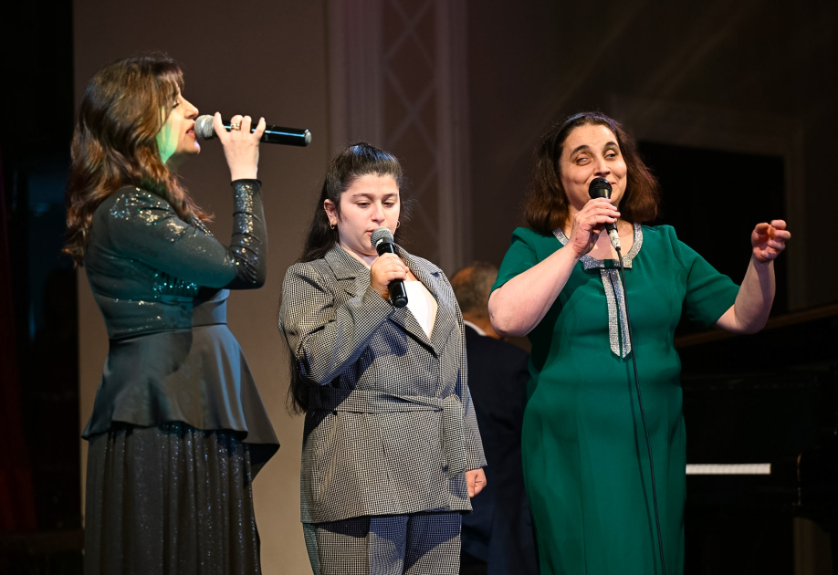 Mahnı Teatrında konsert: “Elimizə yaz gəlir”